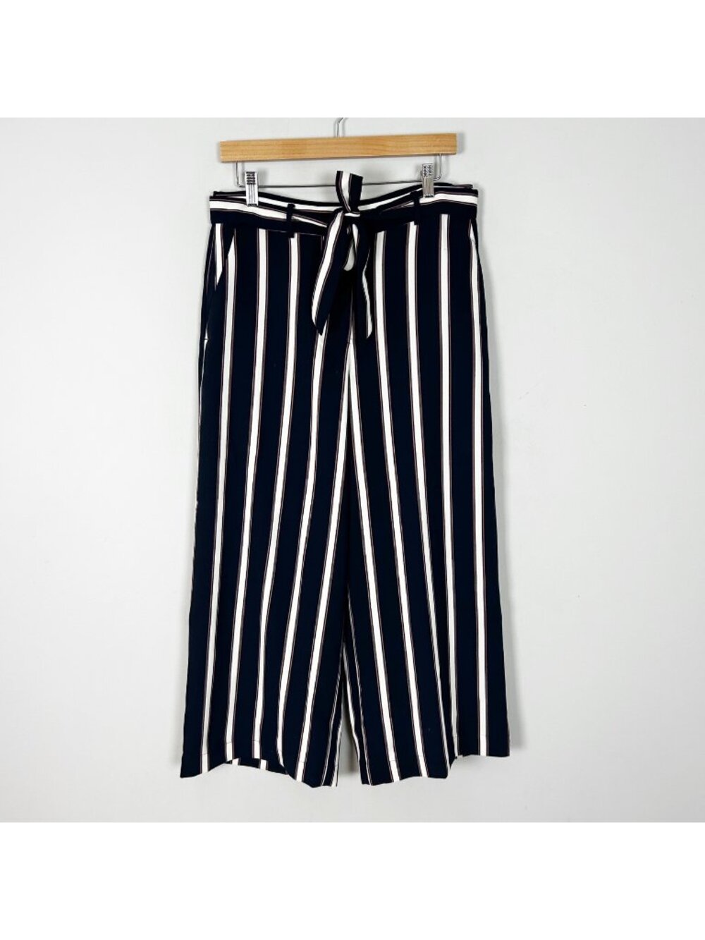 LOFT Navy Blue Striped Cropped Wide Leg Pants Tie Waist Size 8 Women's